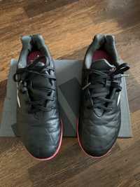 Buty Adidas rozmiar 37 i 1/3