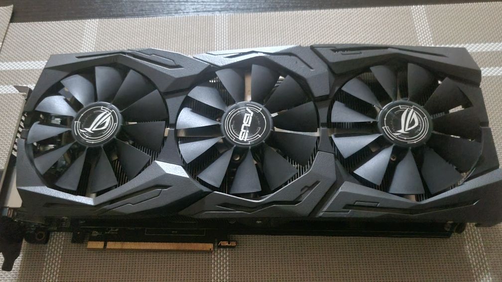 Відеокарта Asus Rog Strix RX580 8GB