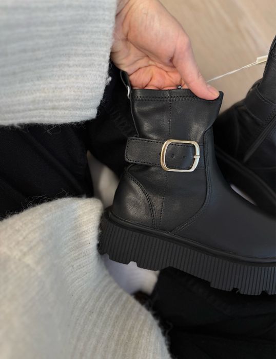 Черевики Zara ( демісезон ) Оригинал - 29, 31, 32, 33 размер