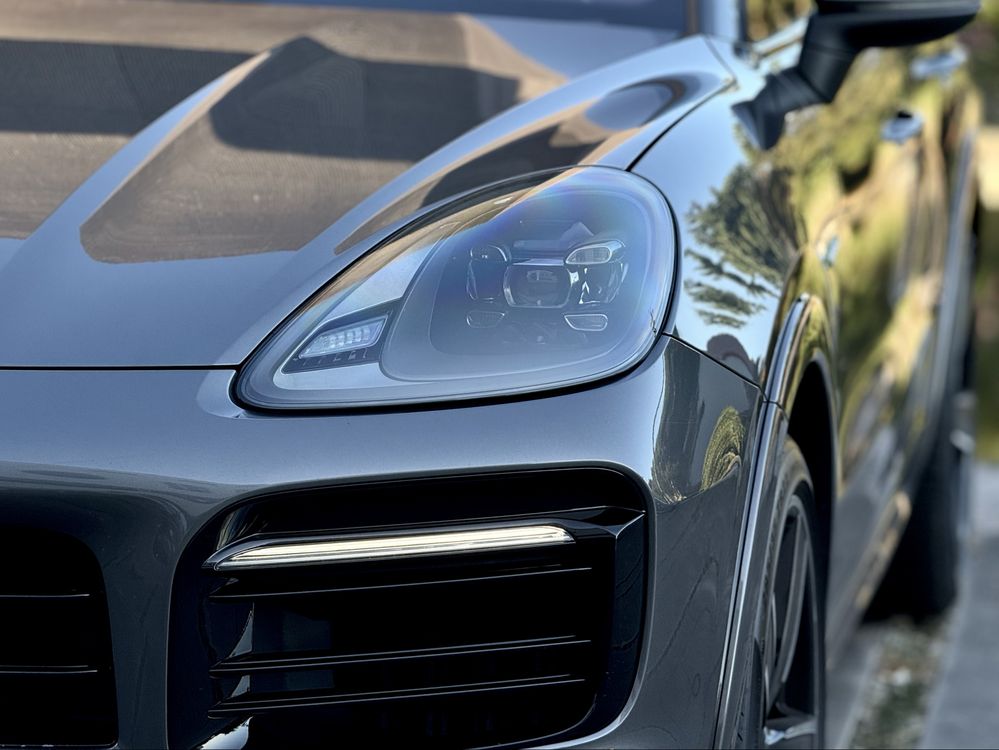 Porsche Cayenne Coupé 462cv 2020-12 *NEW*