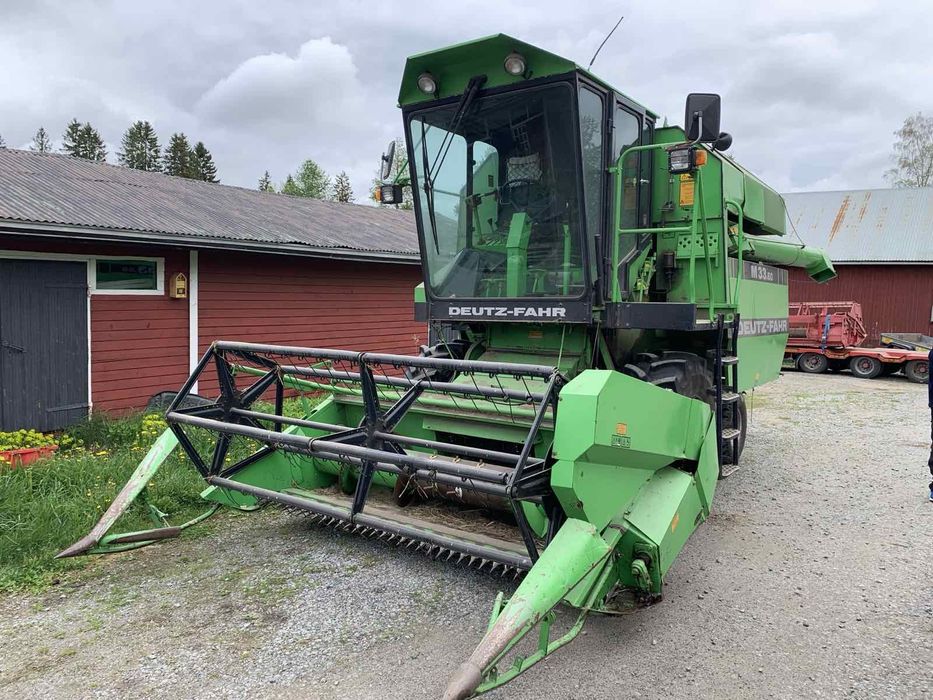 Комбайн DEUTZ FAHR 33.60 комбайн зерновий