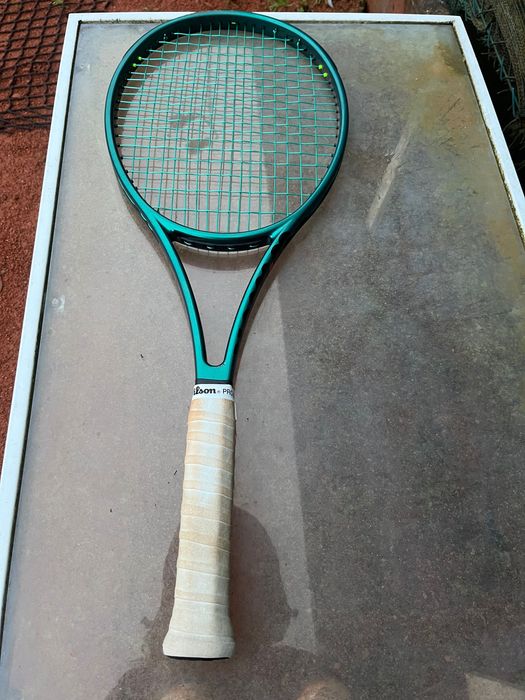 Wilson Blade 98 Pro v9 L4