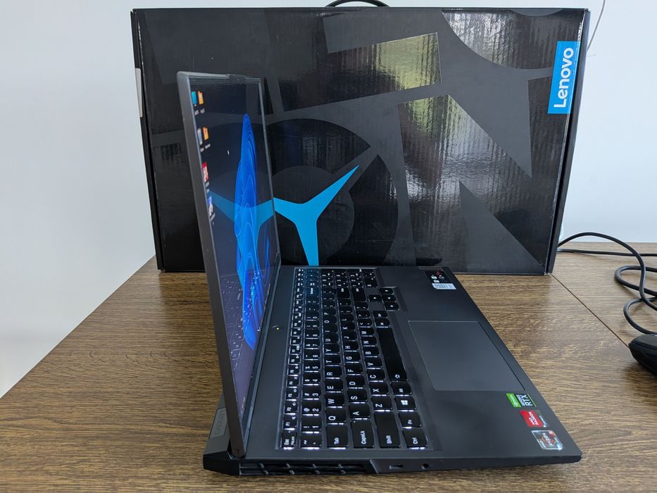 Lenovo Legion 5 Pro Ryzen 5/ram32/RTX3060 6GB/1TB ssd/ 2.5k 240hz