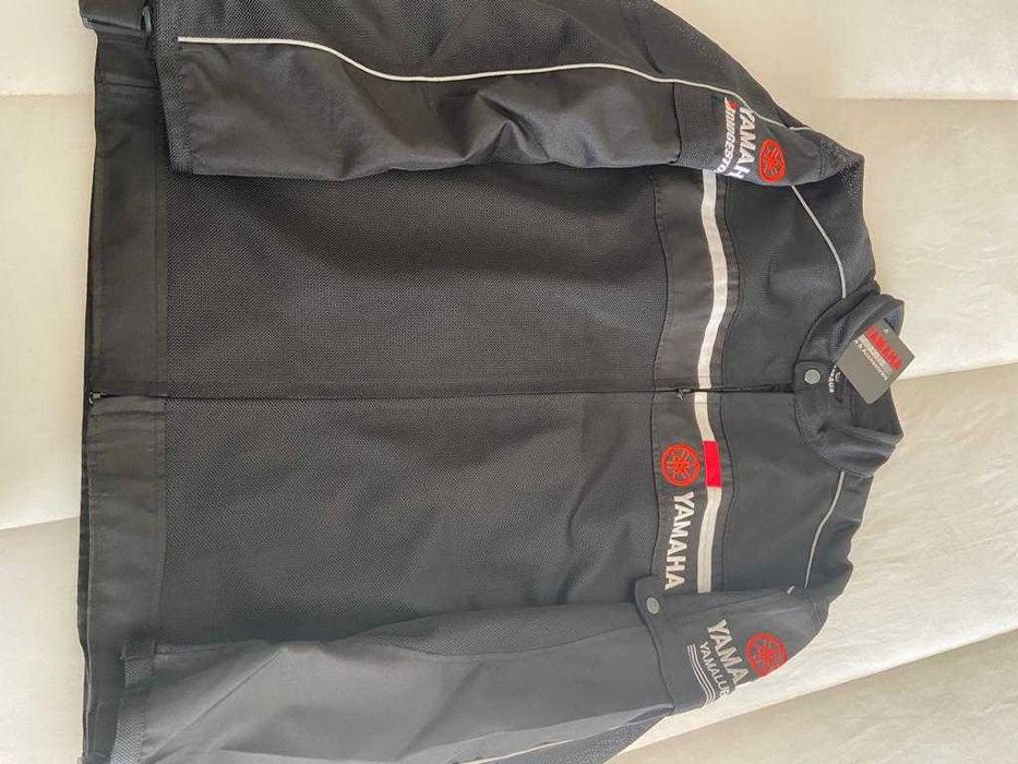 Casaco yamaha Novo
