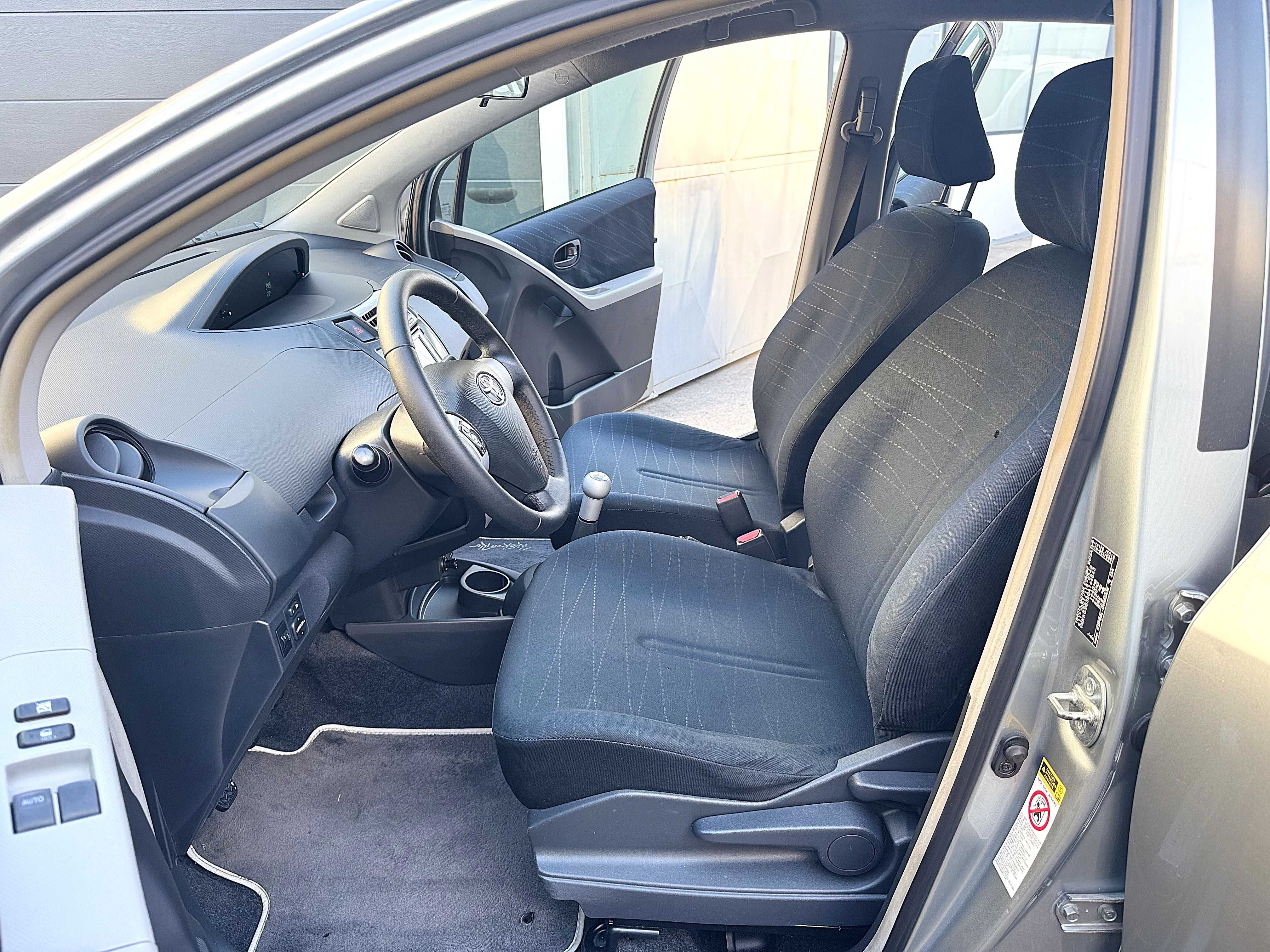 Toyota Yaris 1.0 VVT-I A/C GPS Rock in Rio Special Edition