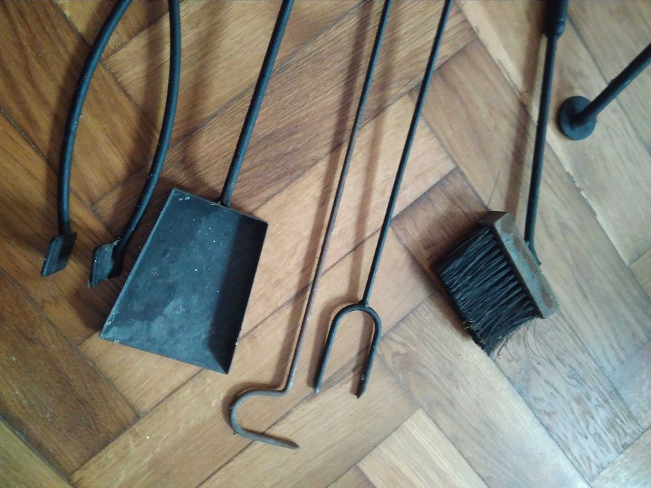 zestaw komplet akcesoriów do kominka na stojaku 5 elementów czarny
