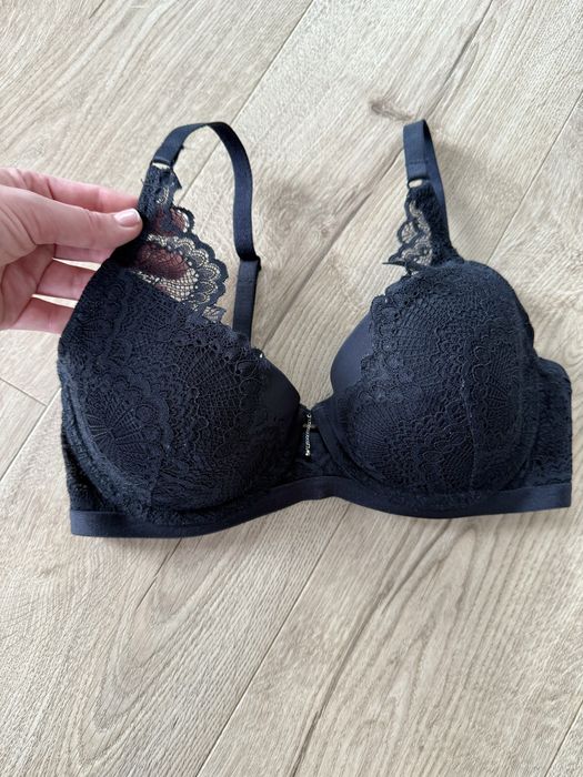 Biustonosz Esotiq 75D