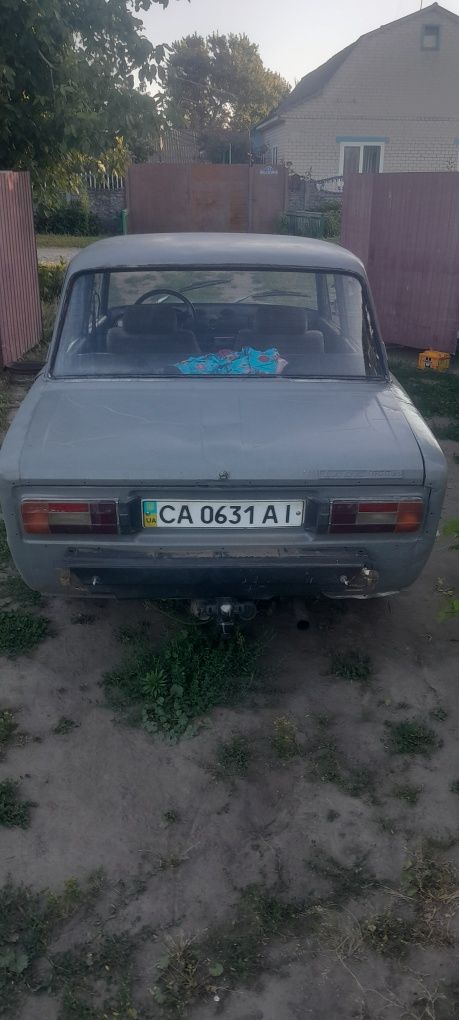 В продажу ваз 2103