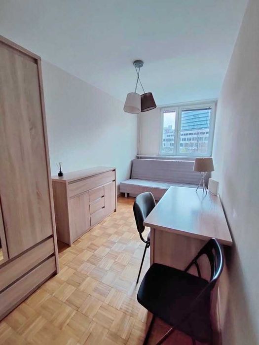 Duży 1-os. pokój Wrocław Krzyki Zielińskiego Sky Tower /UE/UM/UWr/PWr