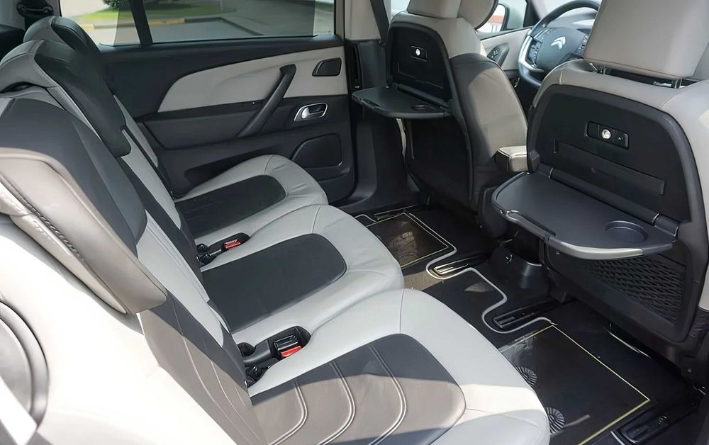 Citroen C4      2017