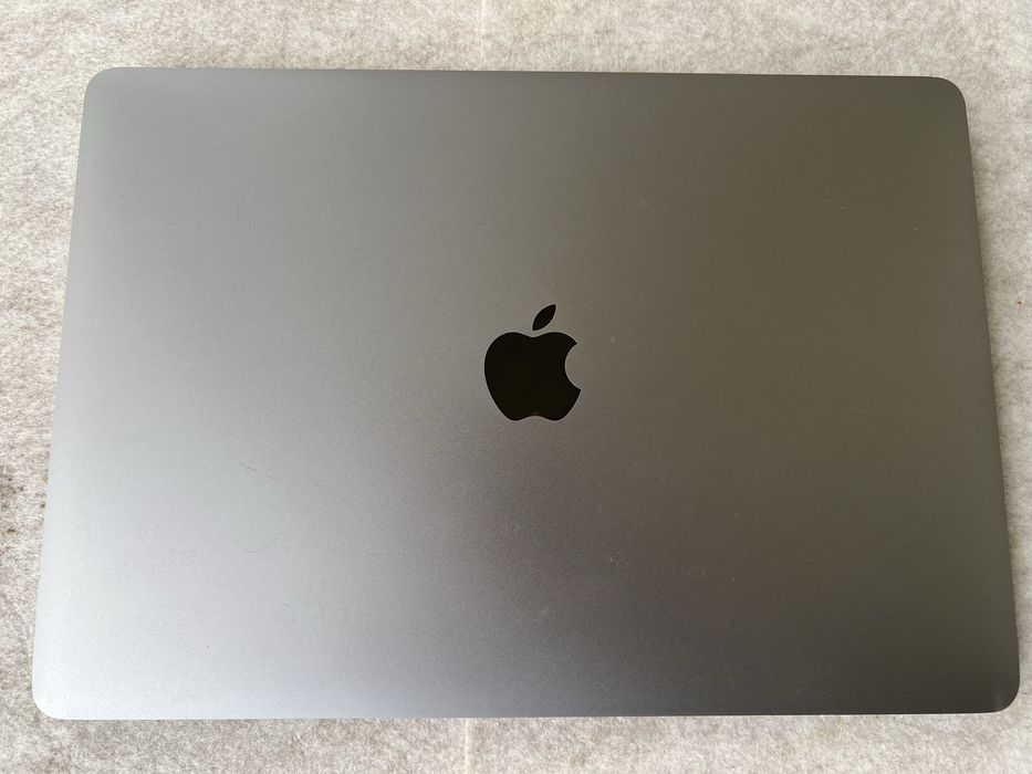MacBook Pro 13” 2019