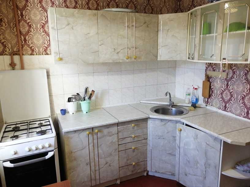 3к роздільна 70кв. у дворі Лифаря/Сабурова 18 Троєщина поряд ТРЦ Район