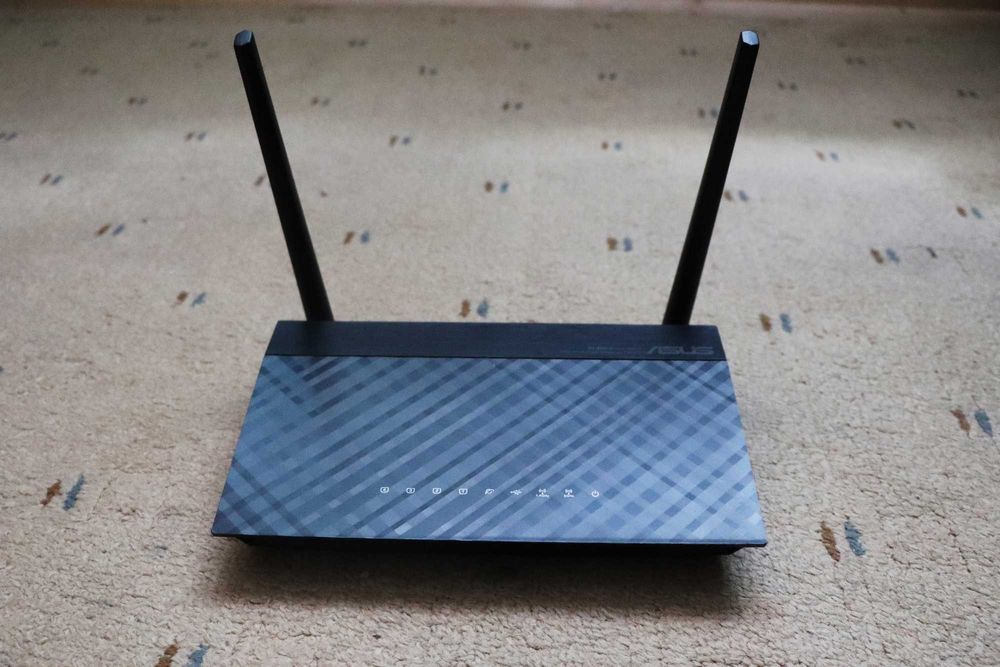 Router WiFi ASUS RT-AC51U (750Mb/s a/b/g/n/ac, USB) - Wysokiej klasy