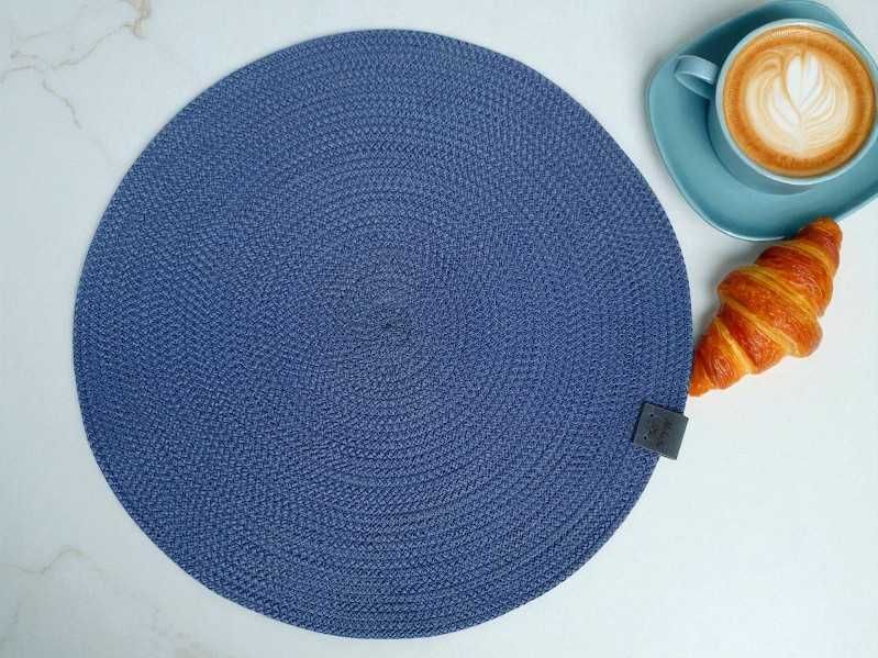 Набір з 4 шт. підтарільників 30 см і кошика овального (колір на вибір)