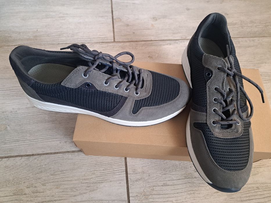 Buty sportowe Wojas 45