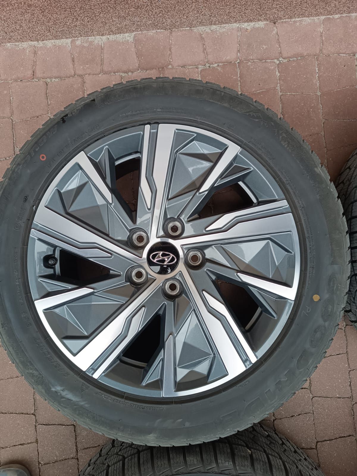 Koła Hyundai Tucson 17 alufelgi opony