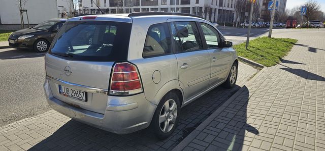 Opel Zafira 1.9tdci 7 osobowa