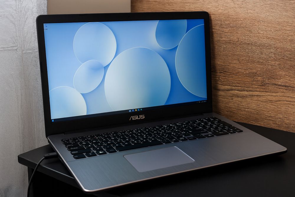 Game ASUS VivoBook 17 X705UB-BC355,ОЗУ-16 гб., і3 -6006