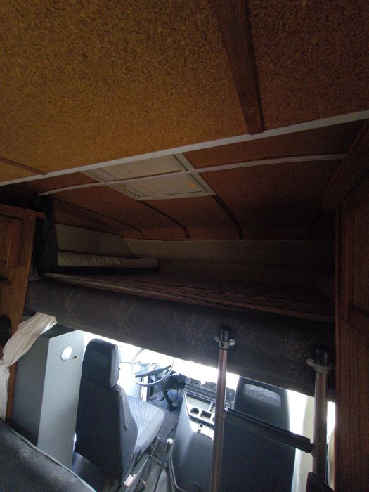 Autocaravana Mercedes MB 100