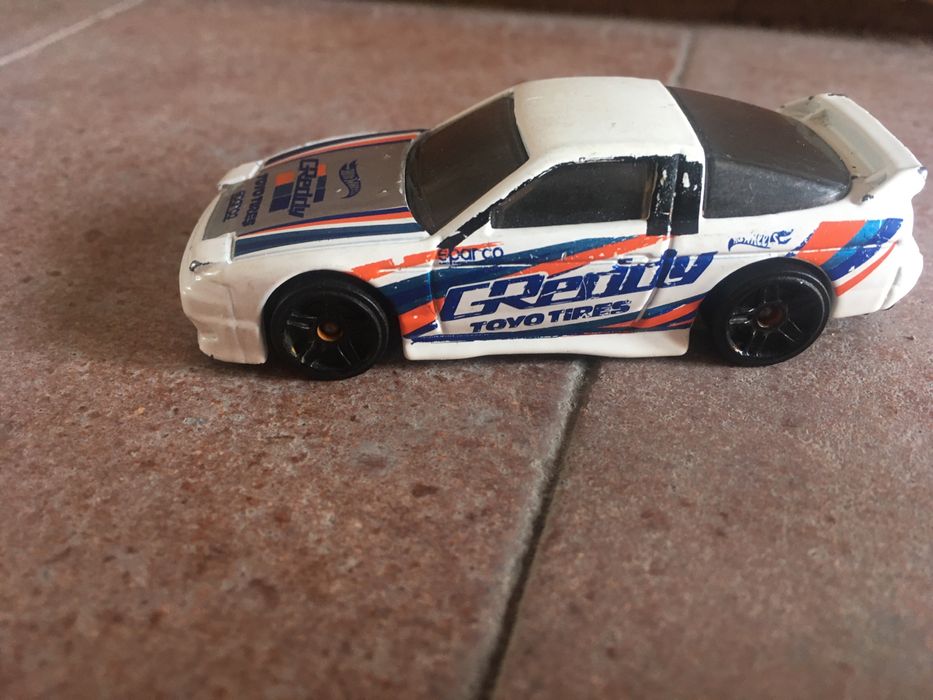 Hot wheels nissan