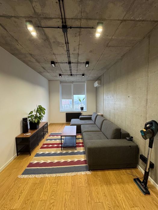 Квартира в стиле лофт в центре Одессы