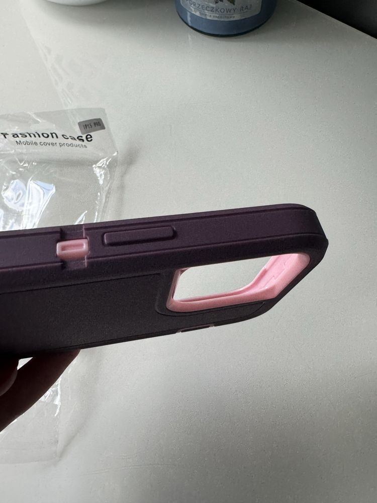 IPhone 15 pro etui nowe fioletowe