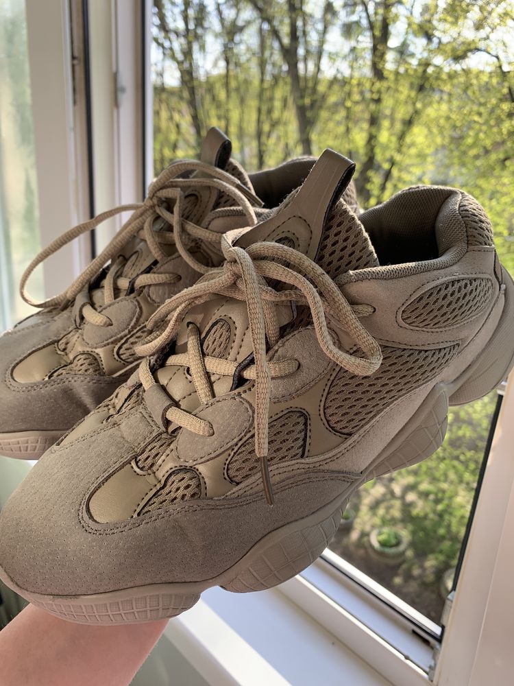 Кросівки Adidas Yeezy 500