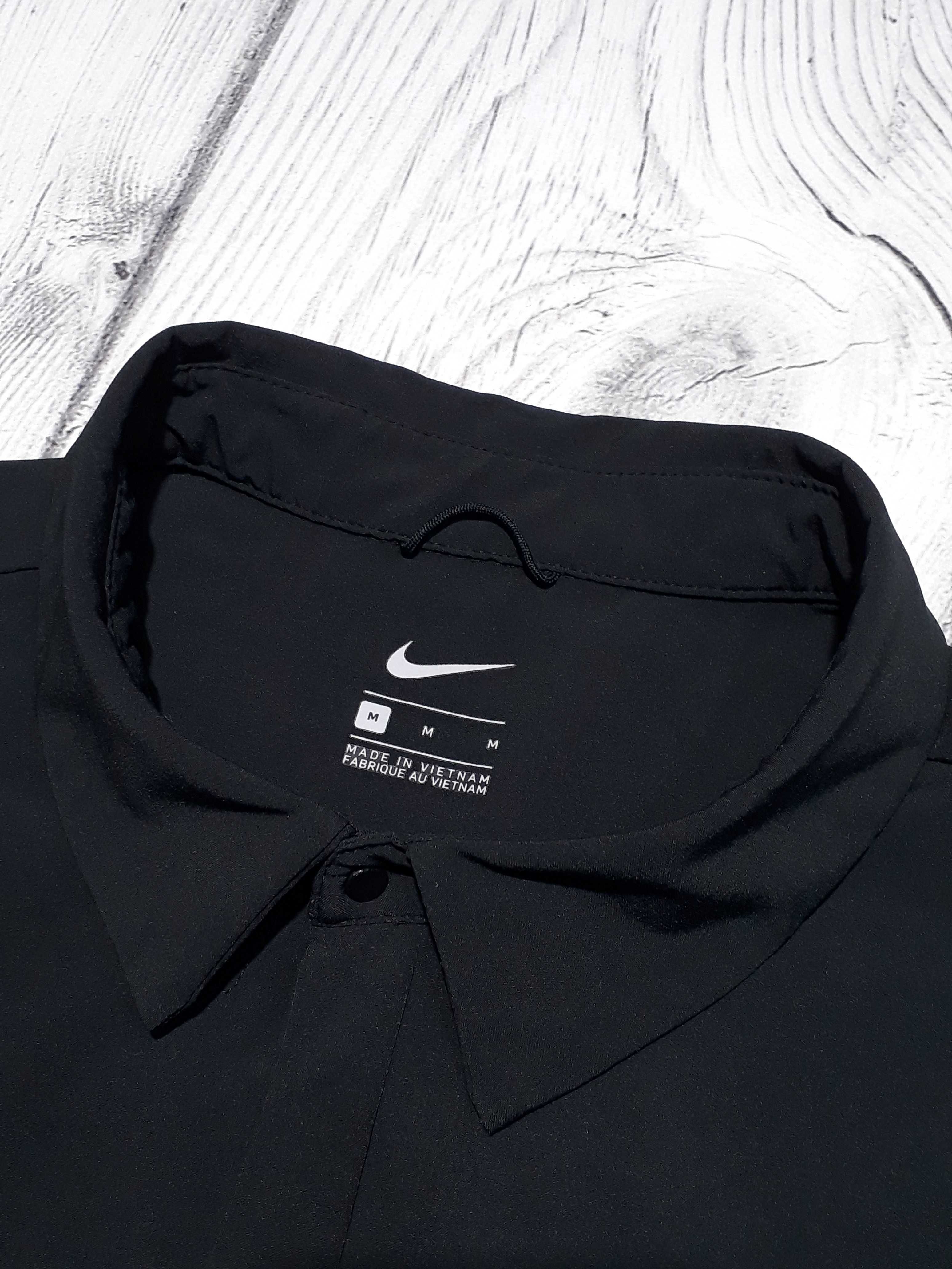 Вітровка Nike оверширт розмір М