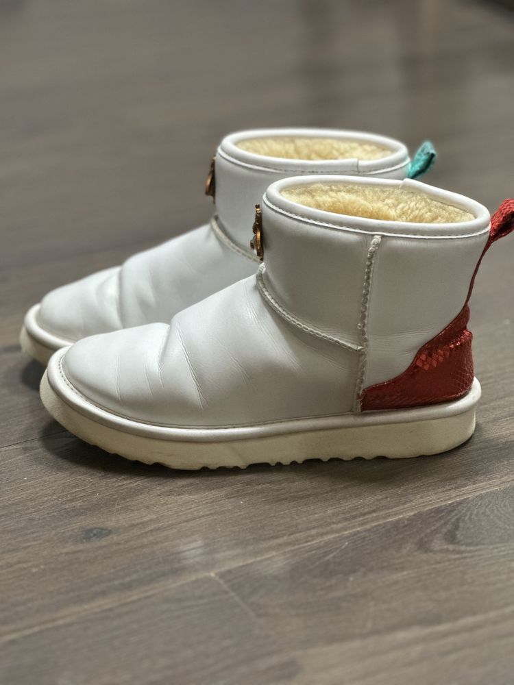 Уггі чоботи сапожки UGG