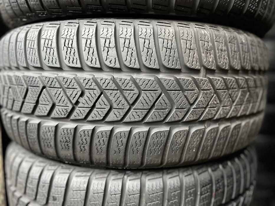 225/50/R17 (зима) Pirelli Sottozero 3 Winter