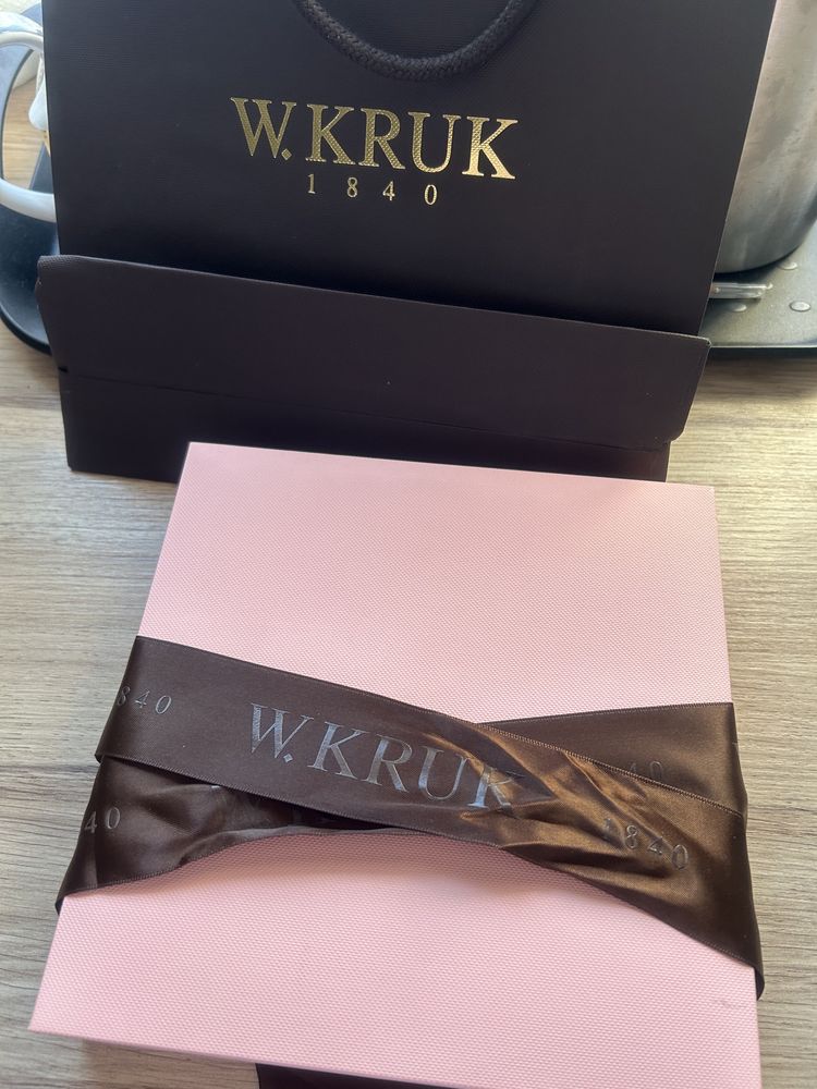 W.Kruk pudelko i torba prezentowa