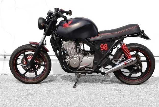 HONDA CB500 Cafe Racer