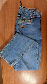 Жіночі джинсы takavar