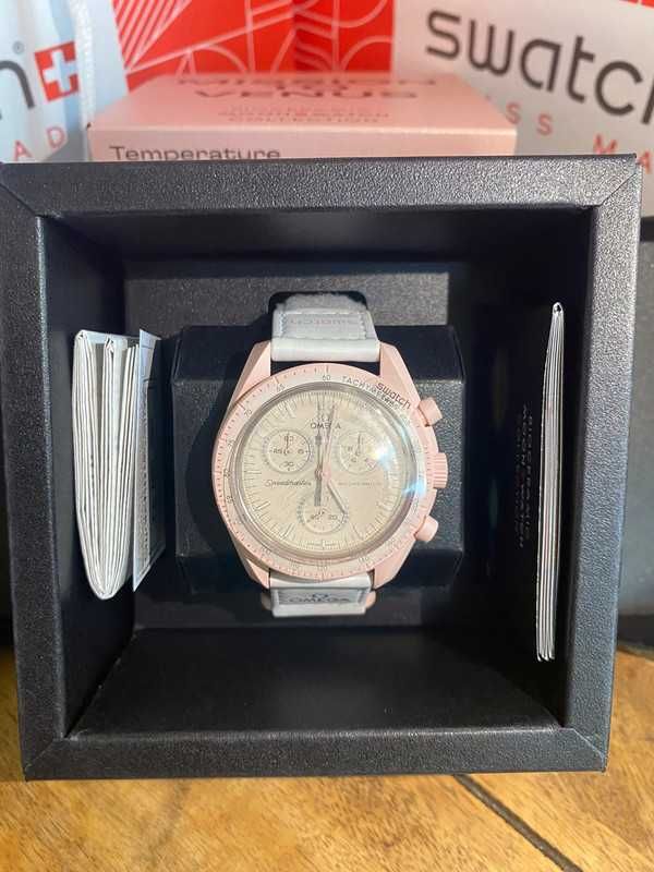 Omega Swatch Venus SO33P100 Galaktyczny Blask Różu