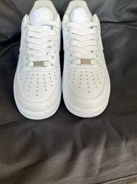 Nike Air Force 1 White 36.5