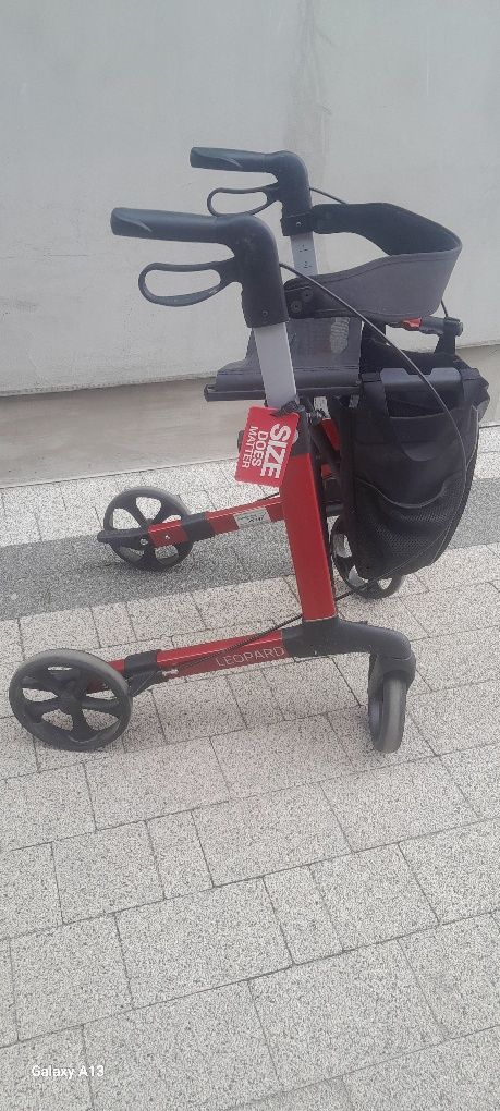Chodzik rehabilitacyjny Rolator