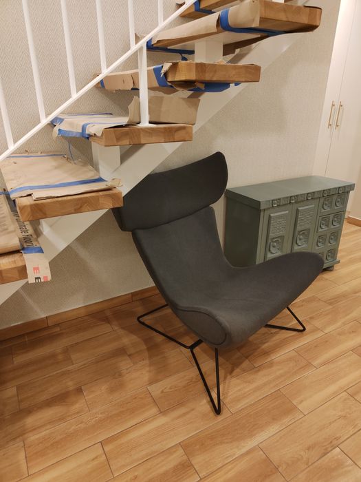 Designerski fotel na wzór imola szary elegancki
