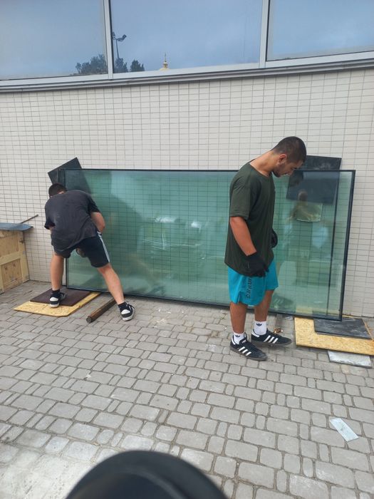 Вантажники Київ / Грузчики / Послуги вантажників / Услуги грузчиков