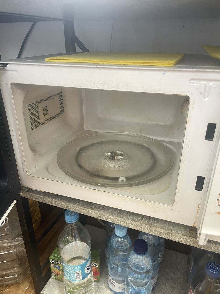 Продам мікрохвильовку
