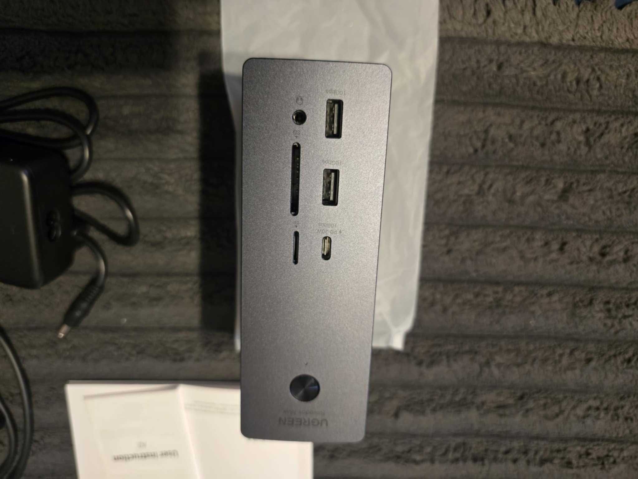 UGREEN Revodok Max Thunderbolt 4 Docking Station 13w1 – NOWY