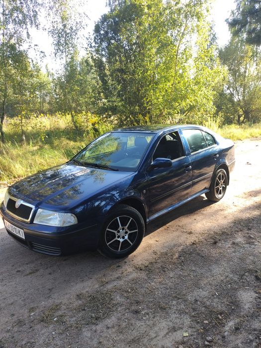 Продам Skoda Oktavia tur 1.6газ/бенз