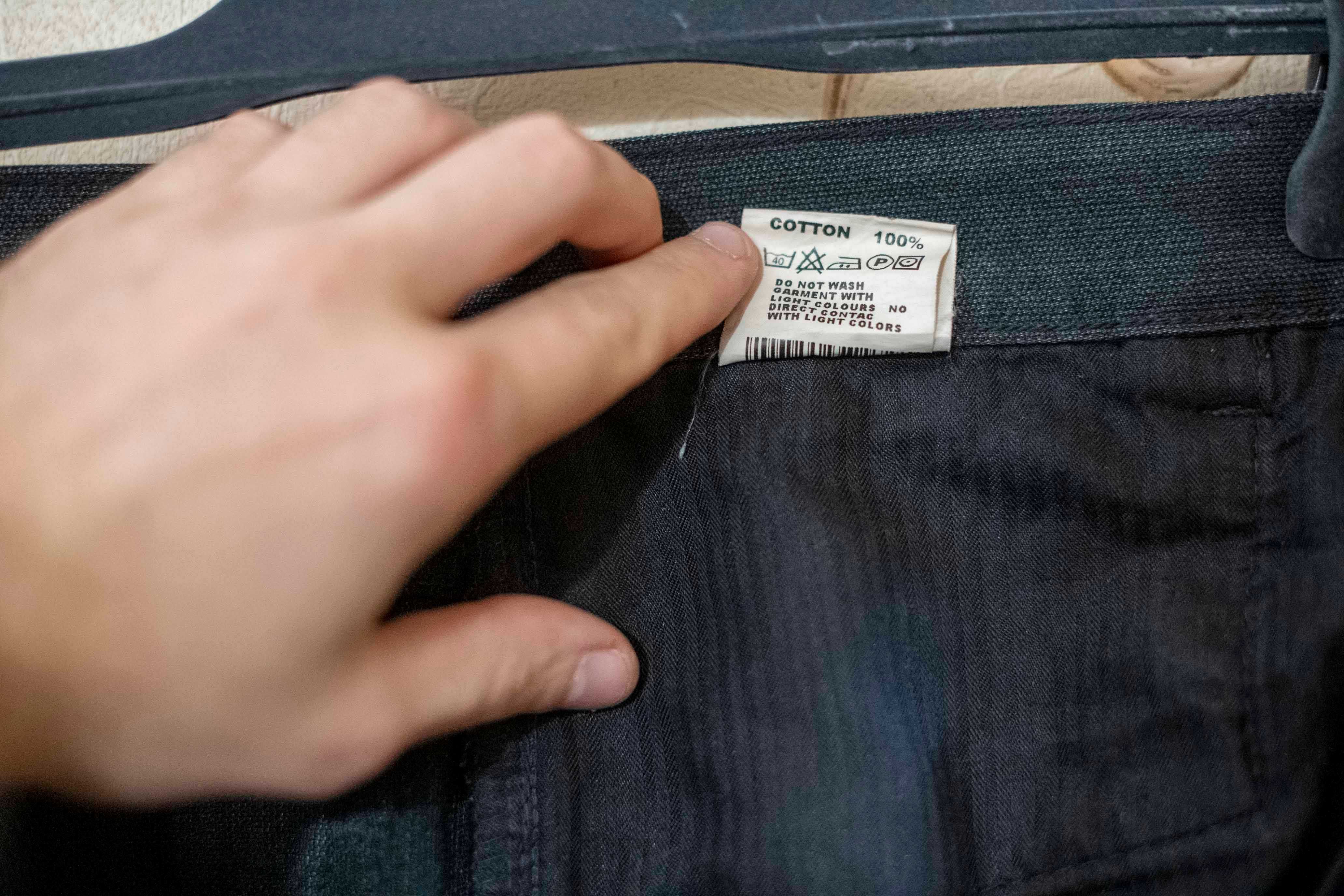 Klasyczne męskie spodnie jeansowe VOI Jeans rozmiar 30L