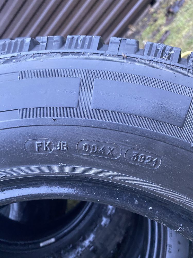 Шини 205/75 r16c