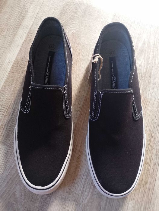 Tom Tailor р.43-44 стельки 28-28,5см летние спилоны мужские