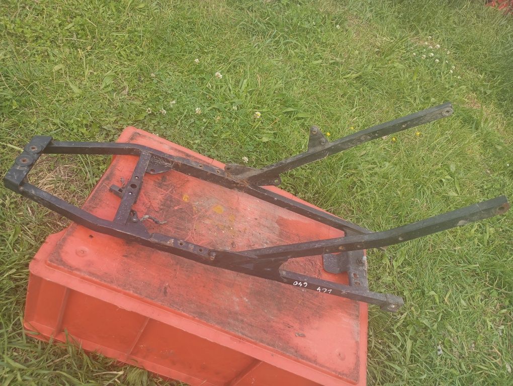 Stelaż KTM Duke LC4 640 brama obudowa szkielet tył tylni cross R10