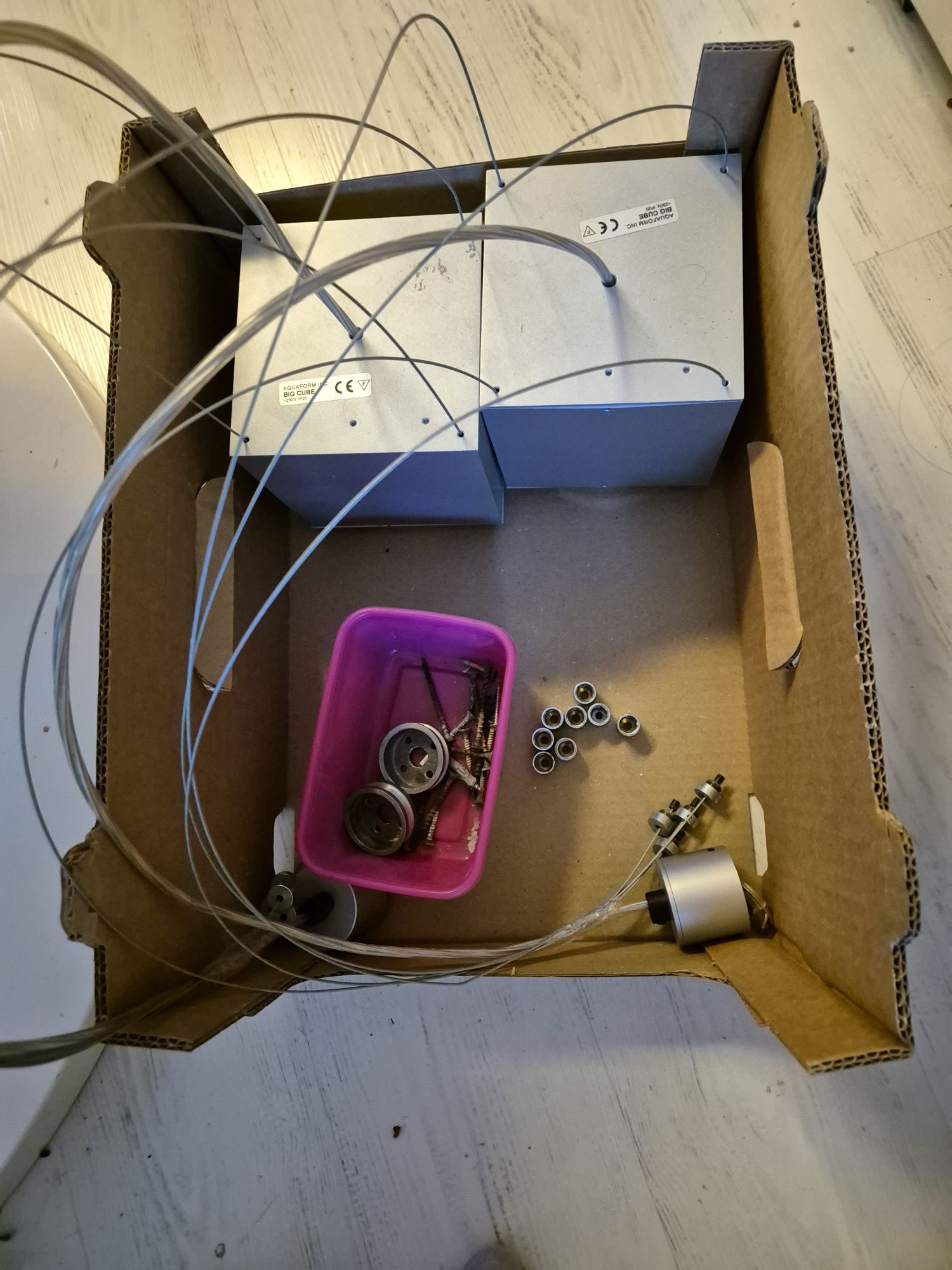 Lampa wisząca Aquaform BIG CUBE 230 V dwie sztuki
