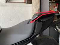 Aprilia Tuono / RS 660 capa de acento traseiro / backet