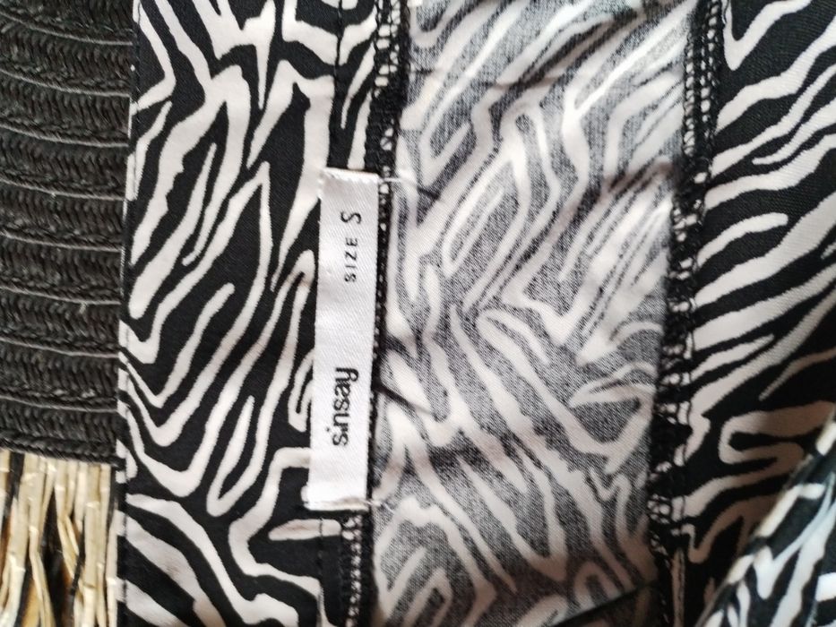 Spódnica letnia Sinsay S/M