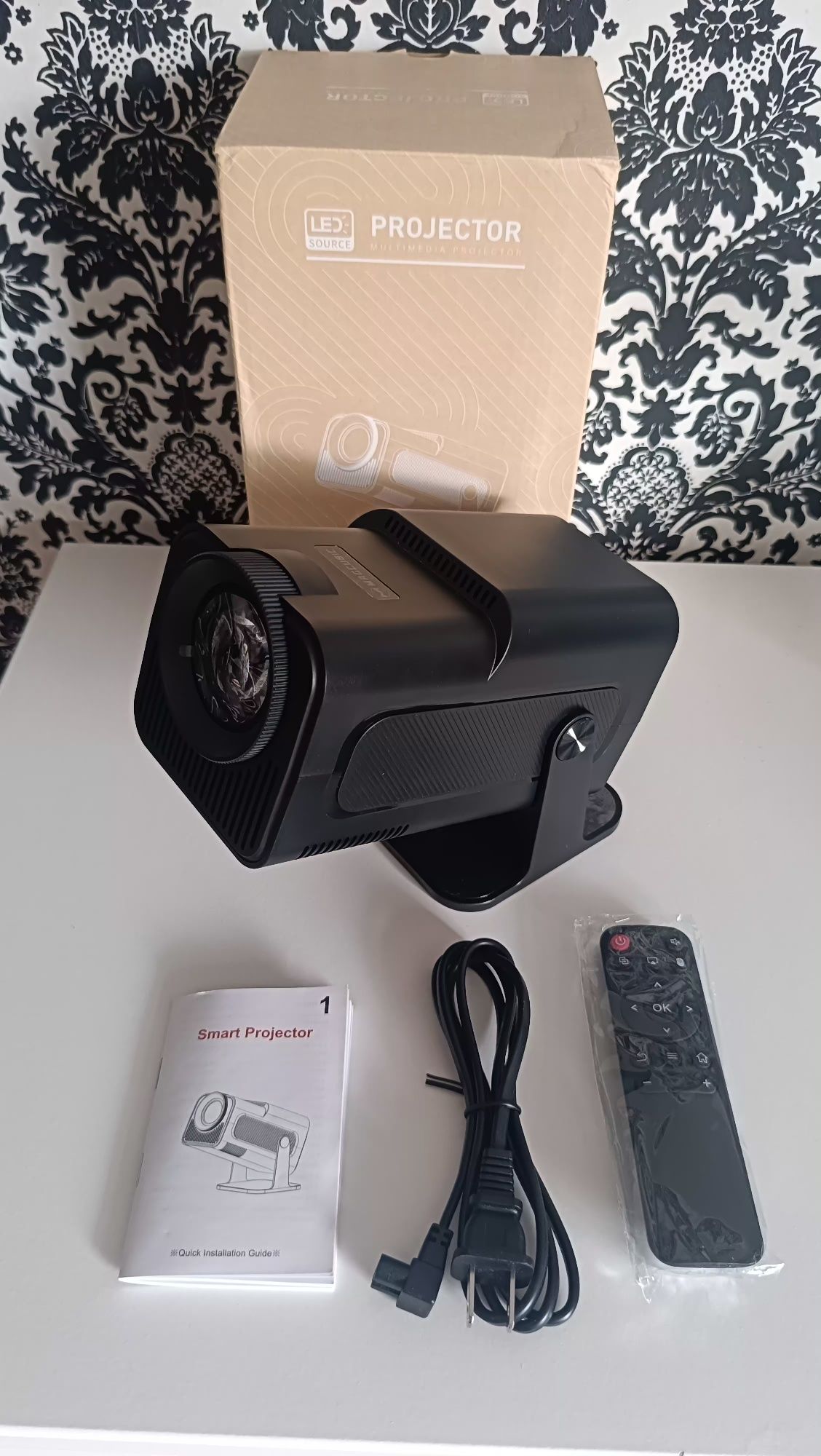Projektor przenośny MAGICUBIC HY320 Android Sklep Play SMART TV