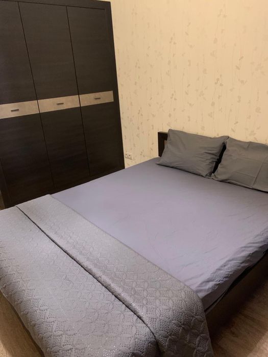 Генератор. Здається без комісії затишна, на сонячну сторону ЖК Митець